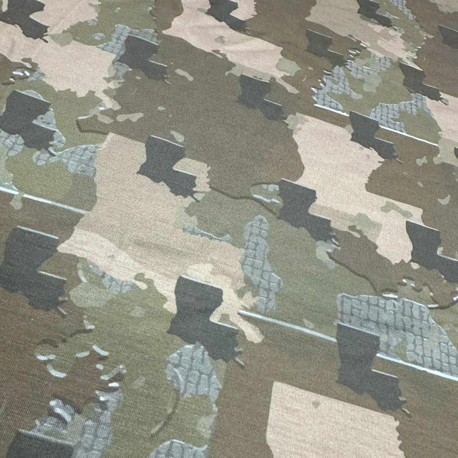Mens Louisiana Camouflage Long Sleeve Hunting Performance Shirt - Moisture Wicking