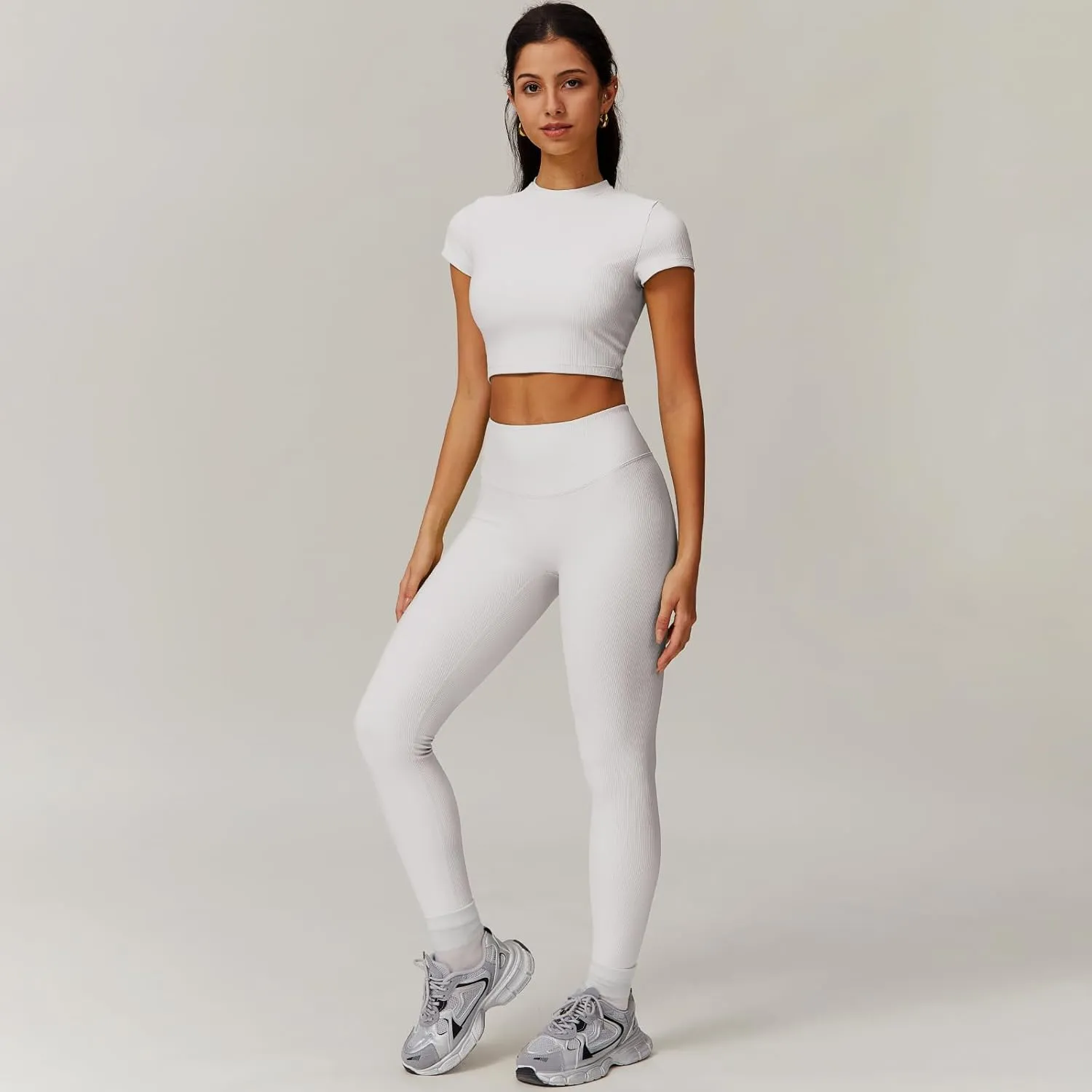 Seamless Moisture-Wicking Workout Set for Women Sportswear, Athletic Activewear