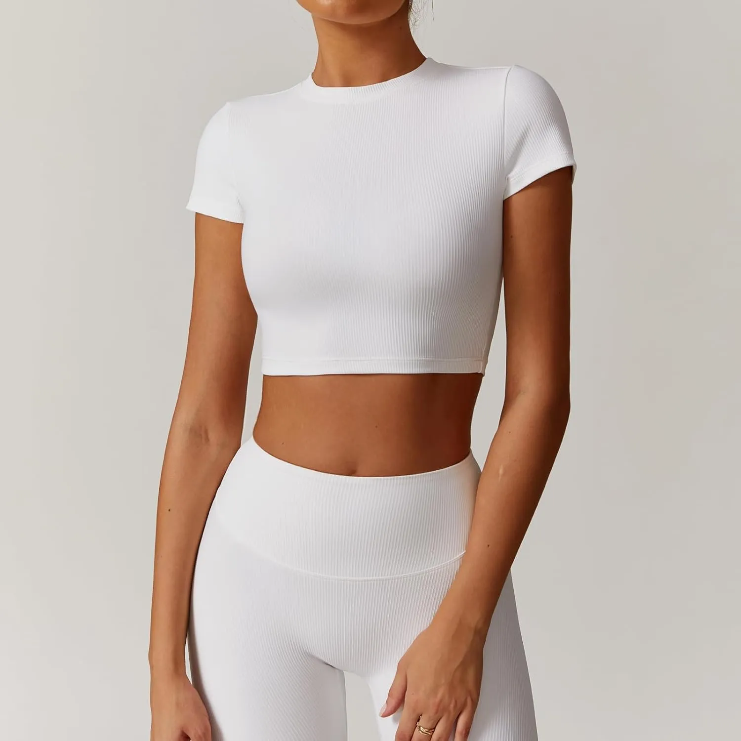 Seamless Moisture-Wicking Workout Set for Women Sportswear, Athletic Activewear