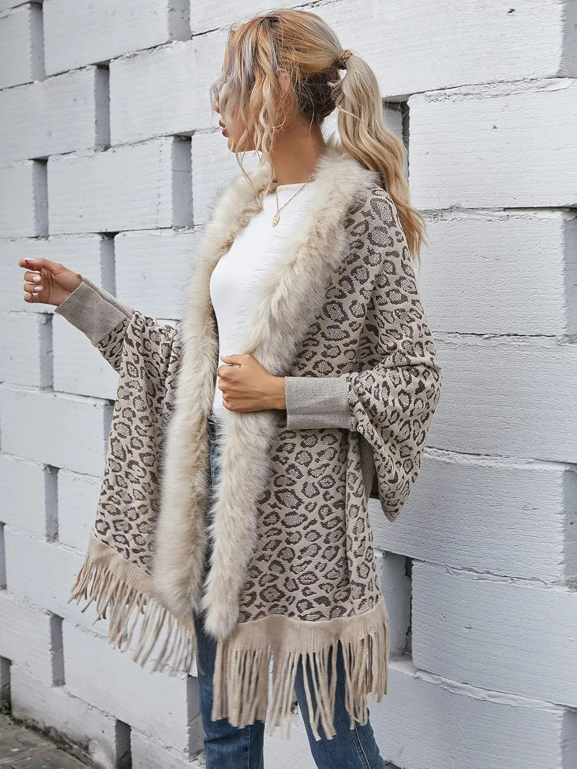 TIAFORD Women's Fur Collar Shawl Tassel Cloak Houndstooth Knitted Cashmere Capes Open Front Cardigans Sweater Coat