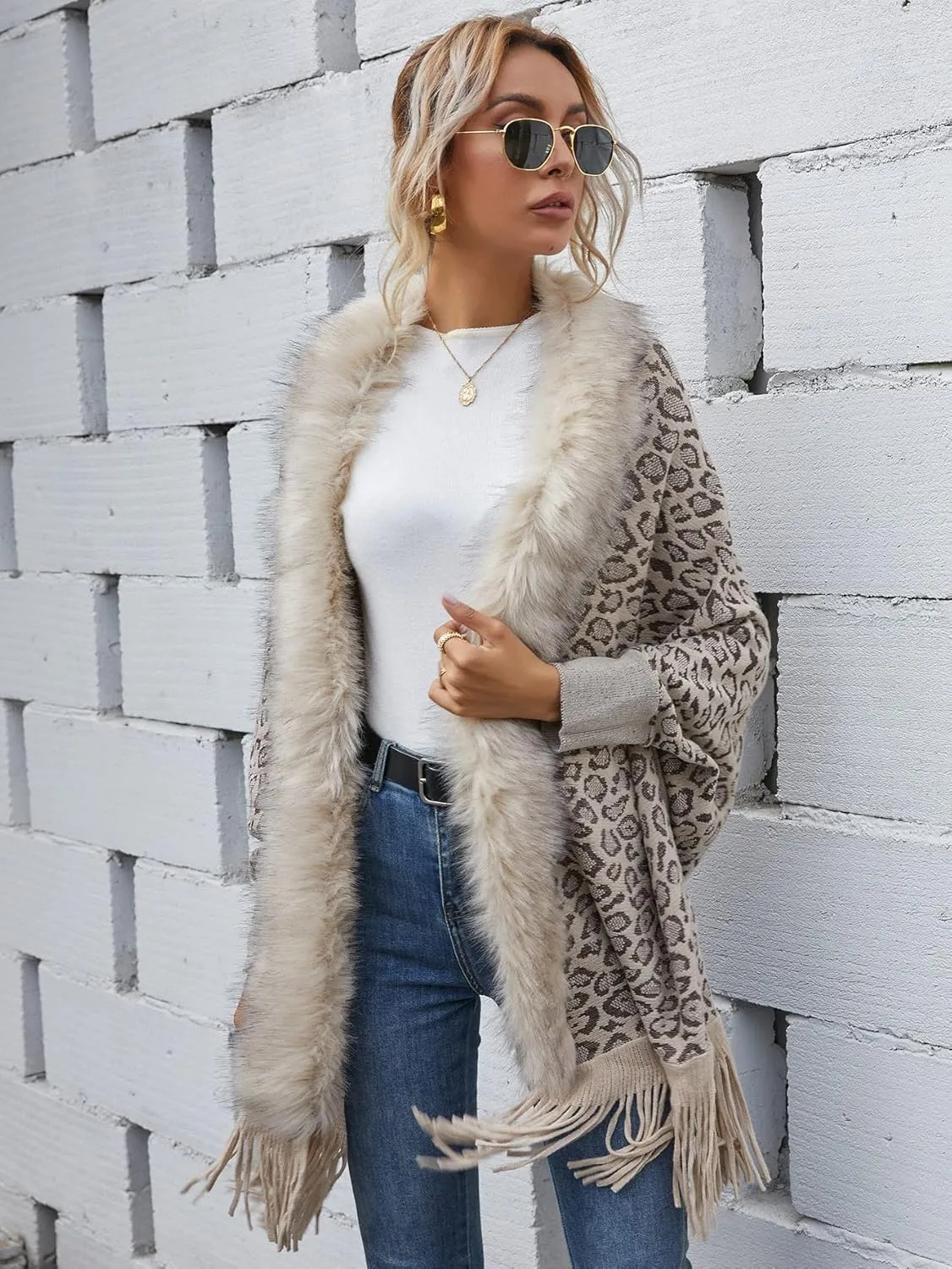 TIAFORD Women's Fur Collar Shawl Tassel Cloak Houndstooth Knitted Cashmere Capes Open Front Cardigans Sweater Coat
